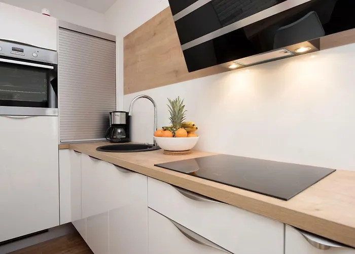 Open View * Задар